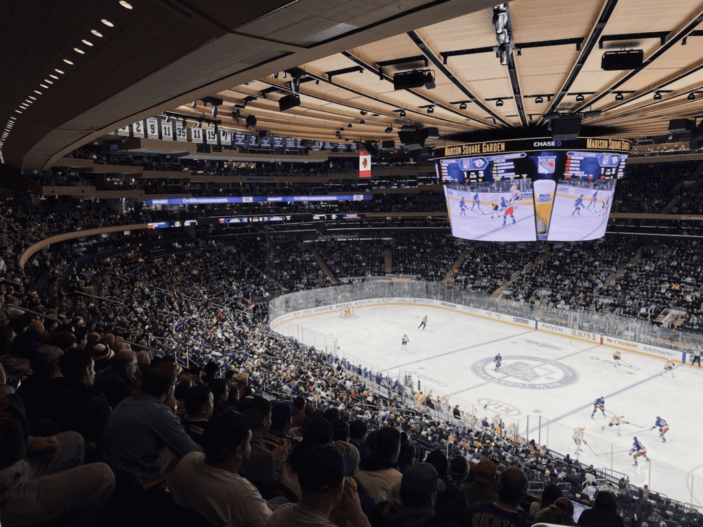 Perbandingan NHL dan hockey Eropa